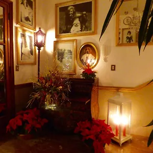 Aida Hotel